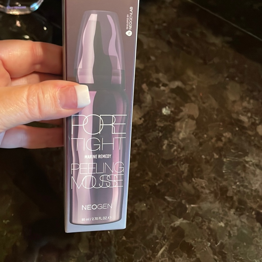 Pore tight peeling mousse BRAND NEW